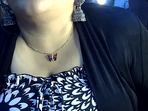 Soniya Sha online show from July 2026 08:59:01 PM