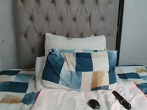 Sassy S online show from December 2025 04:25:02 PM