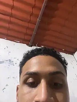 Snapshot of alessandrosavage chatting on March 2026 10:03:01 PM alessandrosavage online show from March 2026 10:03:01 PM