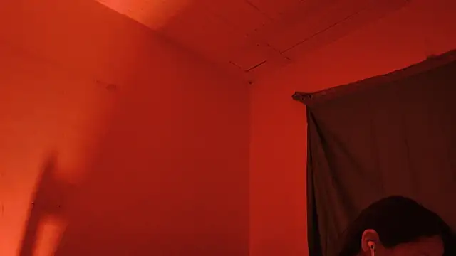 MoonLipsON- online show from March 2026 05:29:01 AM