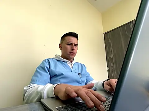 DONHALPA online show from January 2026 02:52:02 PM