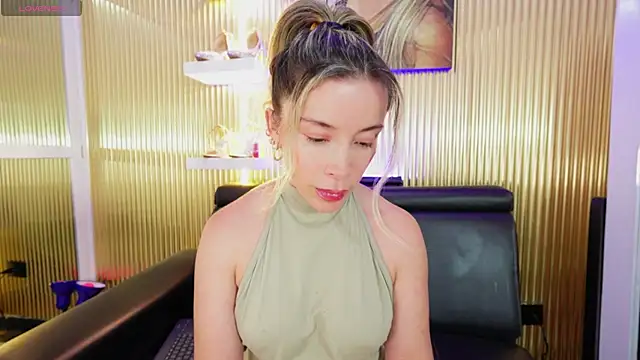 Allice mommy online show from July 2026 07:18:01 PM