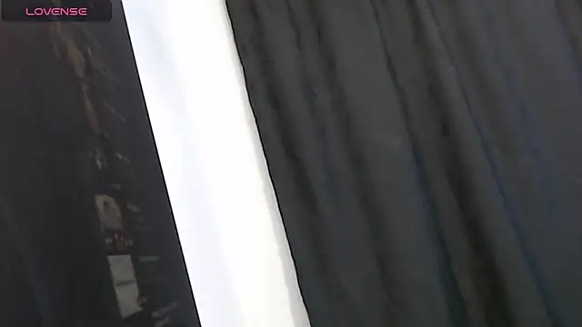 Snapshot of STAR420SP chatting on December 2025 11:57:02 PM STAR420SP online show from December 2025 11:57:02 PM