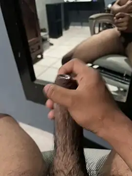 Isaackals online show from April 2026 01:01:02 AM