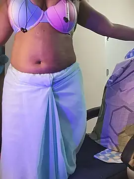 Snapshot of Preeti345 chatting on July 2026 07:21:01 PM Preeti345 online show from July 2026 07:21:01 PM