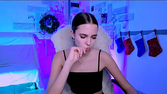 Snapshot of KimPorins chatting on January 2026 04:23:02 PM KimPorins online show from January 2026 04:23:02 PM