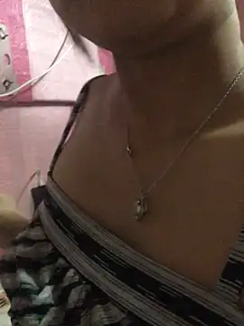 Snapshot of ilovepreggy chatting on December 2025 01:53:01 PM ilovepreggy online show from December 2025 01:53:01 PM