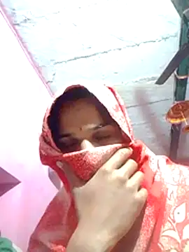 poonamhotxx online show from December 2025 03:54:02 PM