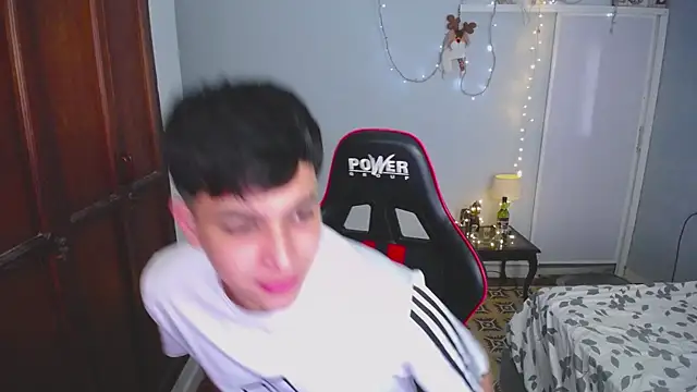 paul crewe online show from December 2025 07:33:02 PM