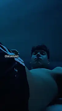 Snapshot of OnlyTyroone chatting on January 2026 05:45:02 AM OnlyTyroone online show from January 2026 05:45:02 AM