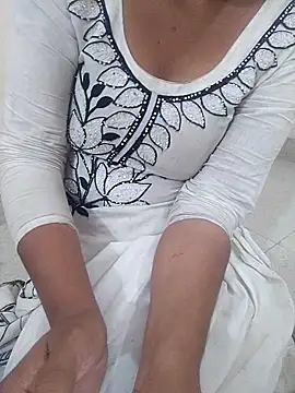 Riya rani8 online show from April 2026 05:43:02 PM