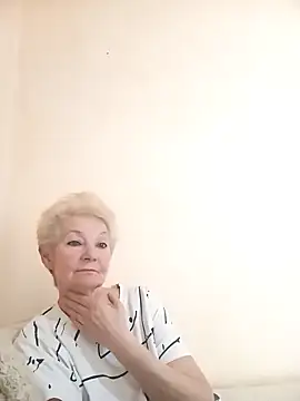 Snapshot of Calypso-Loove chatting on April 2026 10:47:02 AM Calypso-Loove online show from April 2026 10:47:02 AM