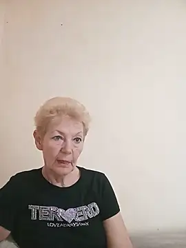 Snapshot of Calypso-Loove chatting on May 2026 08:42:02 AM Calypso-Loove online show from May 2026 08:42:02 AM