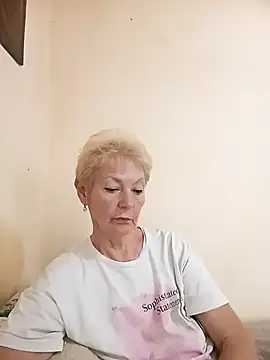 Snapshot of Calypso-Loove chatting on June 2026 09:24:01 AM Calypso-Loove online show from June 2026 09:24:01 AM