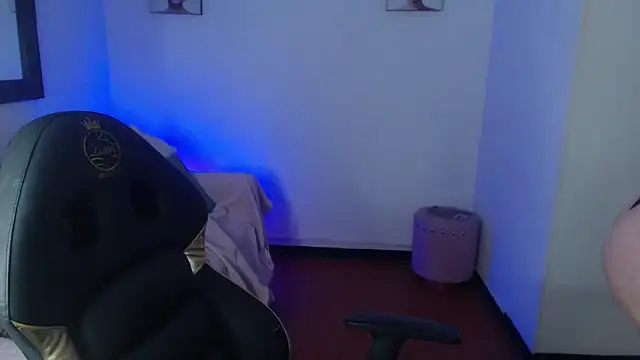 Sara valderrama  online show from January 2026 12:32:02 PM