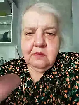 Snapshot of HapinessLovee chatting on April 2026 06:31:01 AM HapinessLovee online show from April 2026 06:31:01 AM
