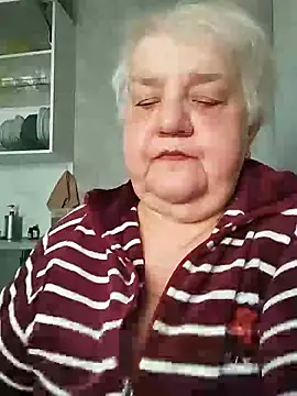 Snapshot of HapinessLovee chatting on April 2026 07:58:01 AM HapinessLovee online show from April 2026 07:58:01 AM