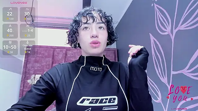 Kiara Fox   online show from March 2026 09:42:02 PM