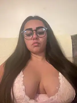 Wild Busty Niyah XX online show from February 2026 09:22:01 PM