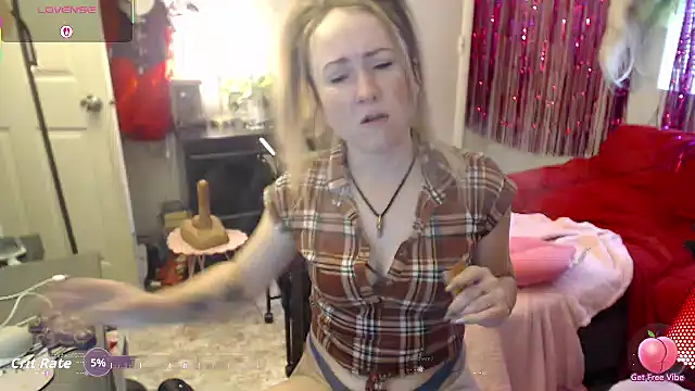 alluringpixie online show from February 2026 05:17:02 PM