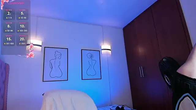 vaalentiino online show from March 2026 06:54:01 AM