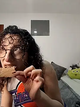 little  ammy online show from February 2026 02:16:01 AM