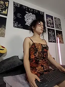 Snapshot of little__ammy chatting on April 2026 02:51:02 AM little ammy online show from April 2026 02:51:02 AM