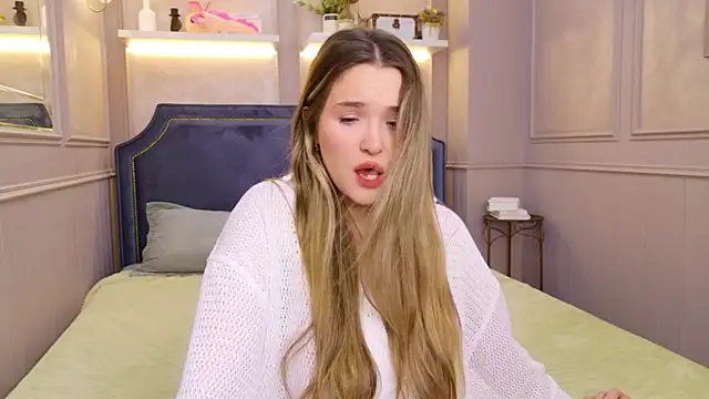 Snapshot of Lina_Sinerz chatting on February 2026 08:27:02 PM Lina Sinerz online show from February 2026 08:27:02 PM