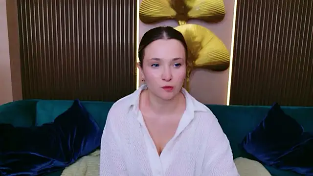 Snapshot of Lina_Sinerz chatting on February 2026 03:41:02 PM Lina Sinerz online show from February 2026 03:41:02 PM