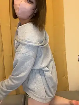 Snapshot of Nemo_01 chatting on March 2026 12:17:01 AM Nemo 01 online show from March 2026 12:17:01 AM