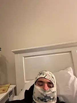 Snapshot of phantom898983 chatting on March 2026 05:00:01 AM phantom898983 online show from March 2026 05:00:01 AM