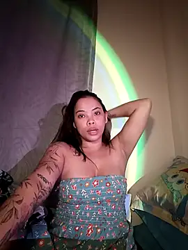 Snapshot of Cinpussie89 chatting on May 2026 01:16:02 PM Cinpussie89 online show from May 2026 01:16:02 PM