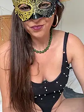 Snapshot of Deborahoff chatting on May 2026 04:25:02 PM Deborahoff online show from May 2026 04:25:02 PM