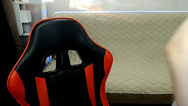 MiaBun1 online show from January 2026 03:23:01 AM