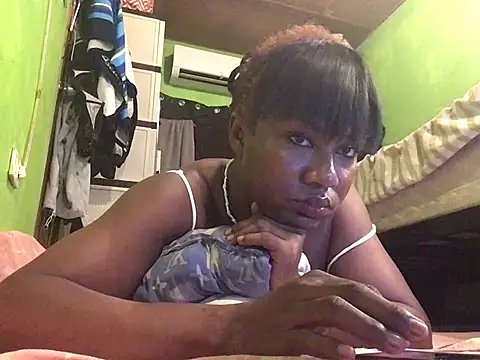 Snapshot of AsianBlackBeauty69 chatting on July 2026 04:25:02 PM AsianBlackBeauty69 online show from July 2026 04:25:02 PM