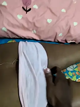 Snapshot of BadAhkm chatting on December 2025 01:52:02 PM BadAhkm online show from December 2025 01:52:02 PM