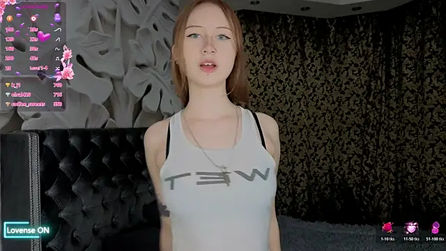 Snapshot of EvaaAnderson chatting on July 2026 05:42:02 PM EvaaAnderson online show from July 2026 05:42:02 PM