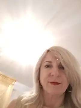 AhlyssaLove1155 online show from July 2026 09:19:01 PM