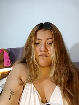 Snapshot of Sofia__Saenz chatting on March 2026 05:40:02 AM Sofia Saenz online show from March 2026 05:40:02 AM