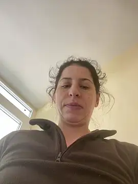 coupledeea online show from January 2026 11:59:02 AM