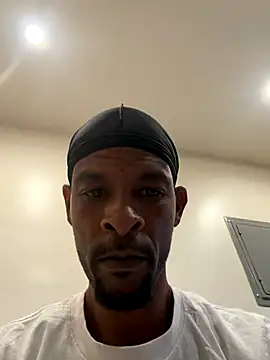 Snapshot of Dreadyyy chatting on December 2025 08:48:01 PM Dreadyyy online show from December 2025 08:48:01 PM