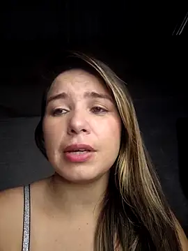 Charlott smi online show from April 2026 06:01:01 PM