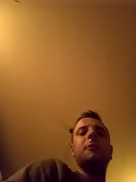 HootedSnow online show from May 2026 01:22:02 AM
