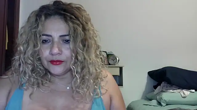 Snapshot of mariajosebarrazaa chatting on May 2026 09:01:02 PM mariajosebarrazaa online show from May 2026 09:01:02 PM