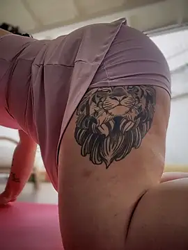 VanesssaMilf  online show from January 2026 07:51:02 PM