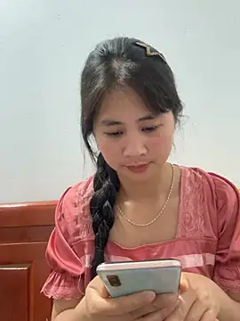 Him MountainGirl online show from March 2026 01:49:03 AM