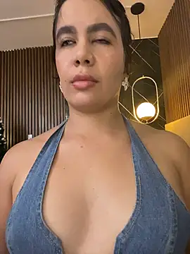 Snapshot of ValentinaEliot chatting on January 2026 01:30:01 AM ValentinaEliot online show from January 2026 01:30:01 AM