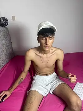 Snapshot of Andycillo chatting on February 2026 03:02:02 AM Andycillo online show from February 2026 03:02:02 AM