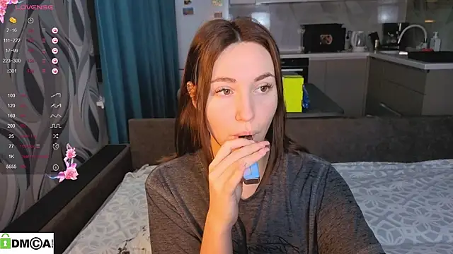 Snapshot of Alena_MellS chatting on December 2025 12:08:01 AM Alena MellS online show from December 2025 12:08:01 AM