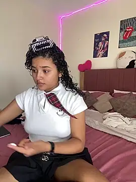 Snapshot of ladulcemary_ chatting on May 2026 08:17:02 PM ladulcemary online show from May 2026 08:17:02 PM